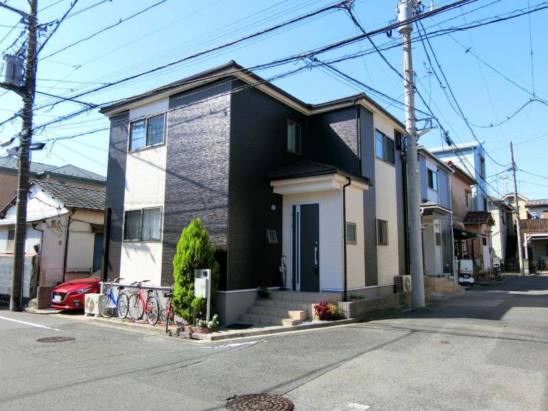 外壁塗装・屋根カバー工事