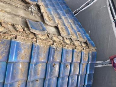 屋根の葺き替え工事